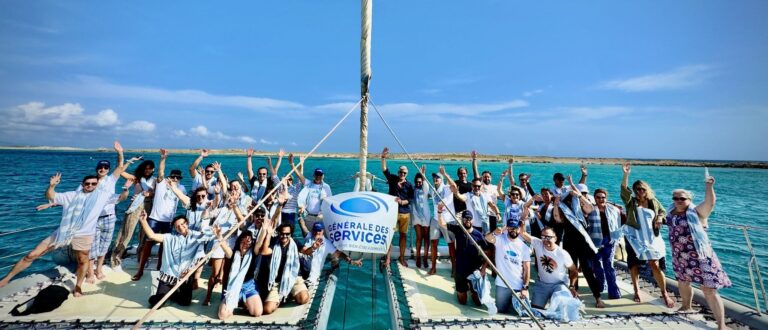 Groupe-generale-des-services-catamaran